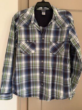 Patagonia Men's Plaid Button Up Shirt